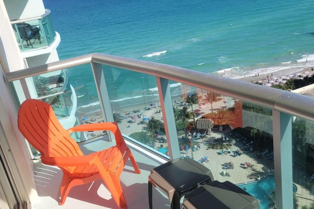 Tide Hollywood Apartamento Exterior foto