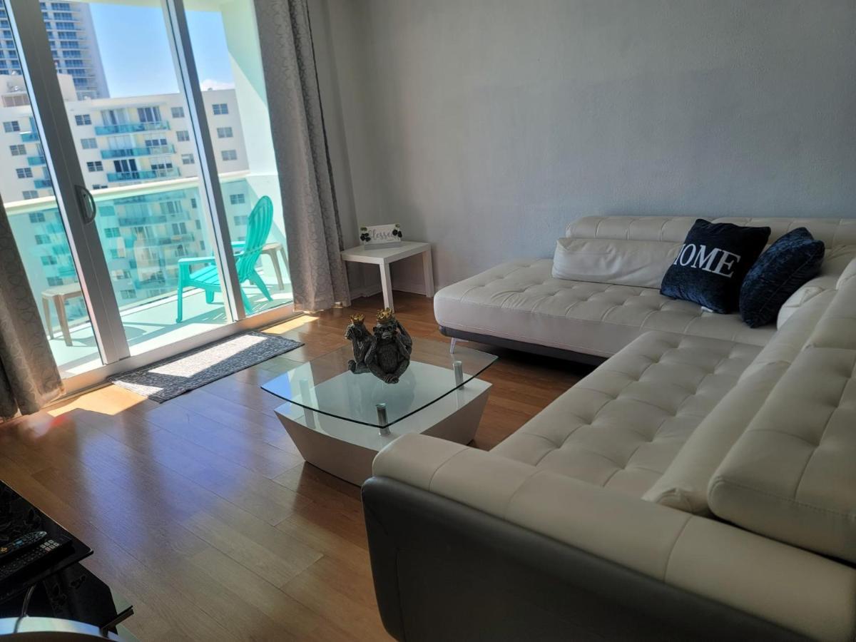 Tide Hollywood Apartamento Exterior foto
